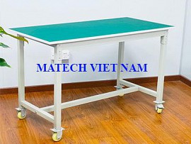 Bàn thao tác khung thép mặt gỗ 1 tầng có bánh xe