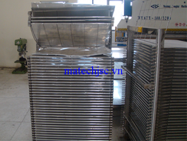 Xe để bản mạch hoặc màn hình cảm ứng