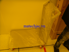 Xe đẩy tay mặt inox trong phòng sạch