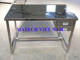 Bàn thao tác inox có ngăn kéo để đồ